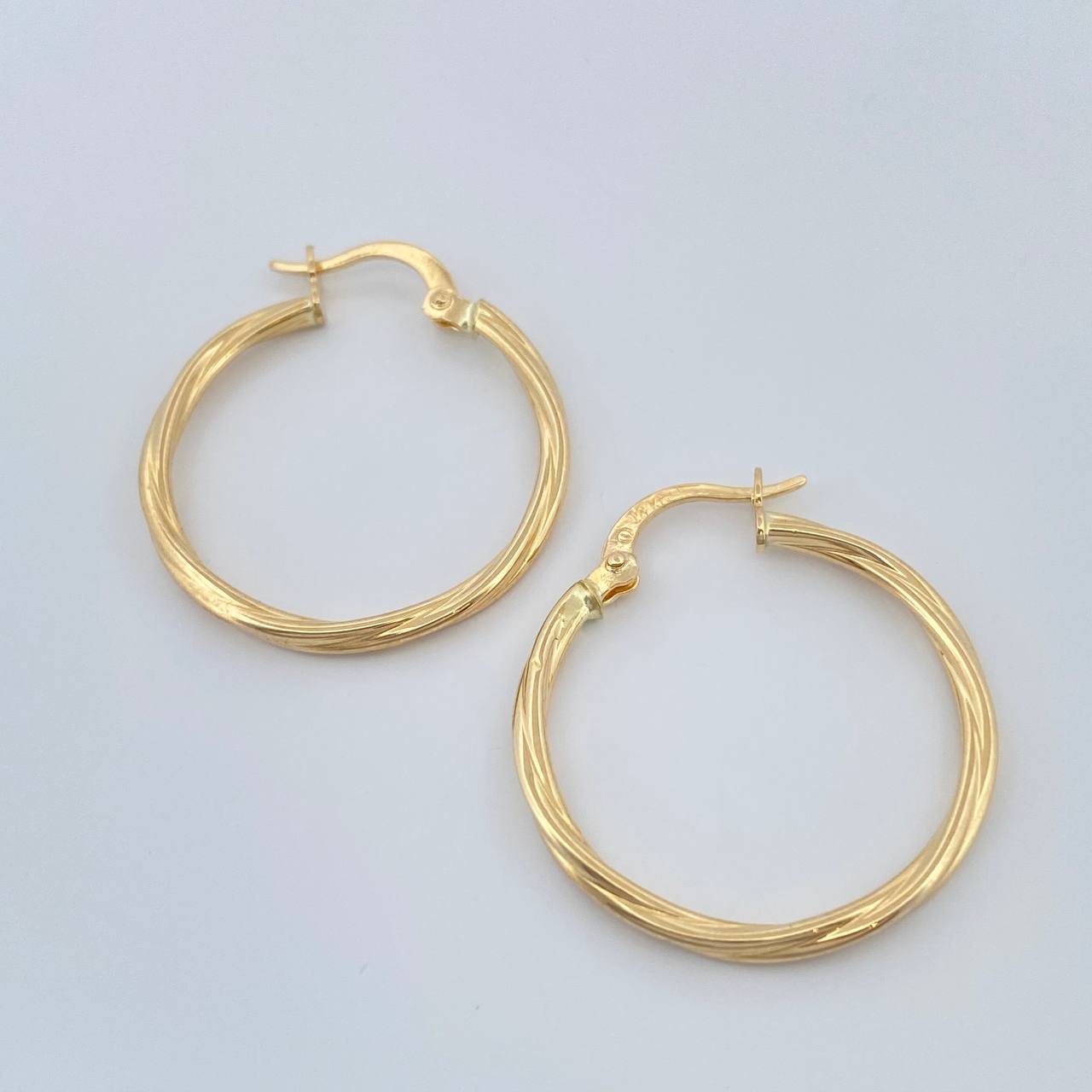 Candongas Lui 1.4gr / 2cm / Entorchadas Oro Amarillo 18K &