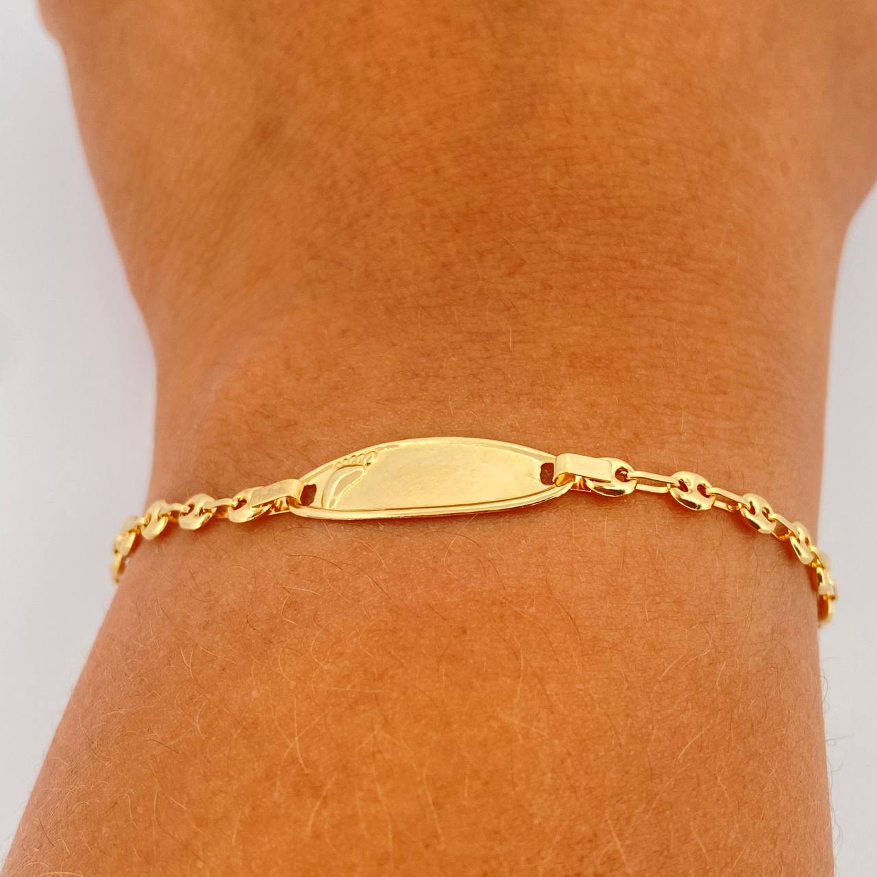 Pulso Bebé GC Placa Ocatagonal Curva  1.8gr / 15cm-15.1cm / 3.26mm Oro Amarillo 18K &