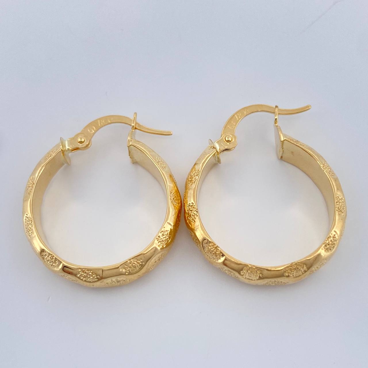 Candongas Lary 2.6gr / 2.5cm / Oro Amarillo 18K &