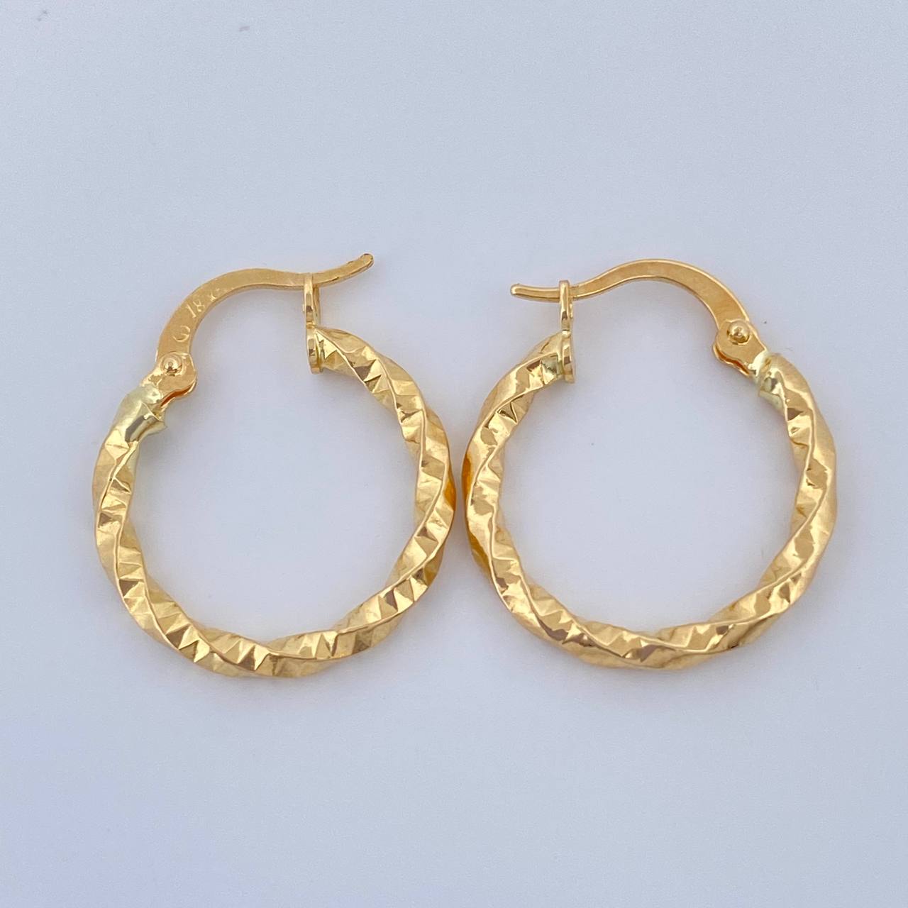 Candongas Yudi 1.4gr / 2cm / Oro Amarillo 18K &