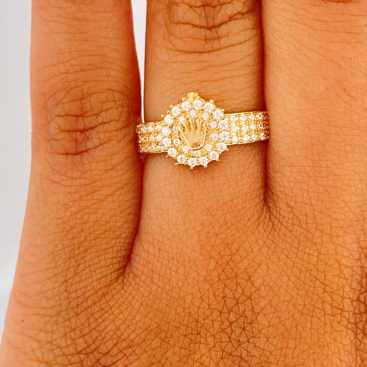 Anillo Corona Rx 3.6gr / T7 1/2 / Oro Amarillo 18K %