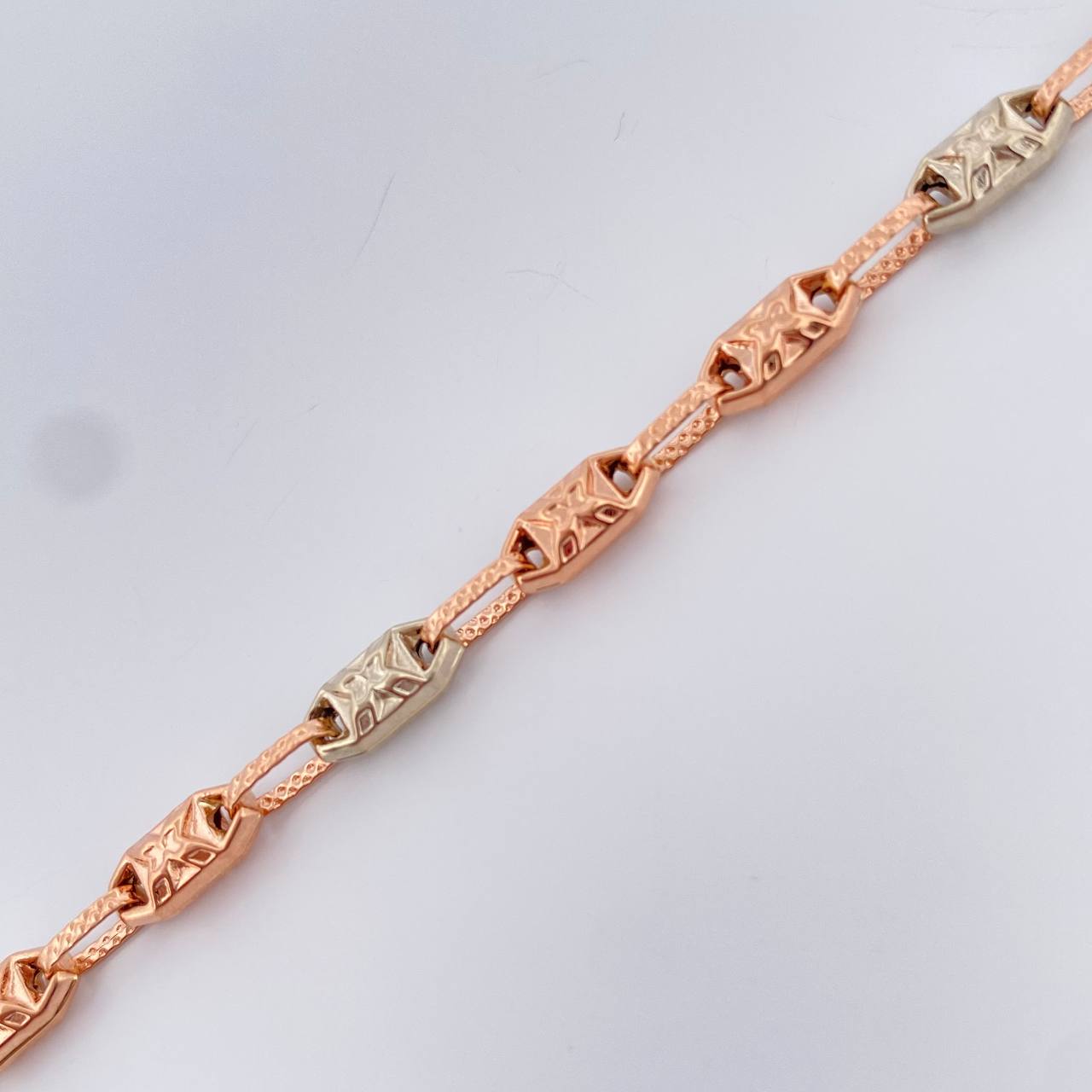 Pulso Rustica x 5.15gr / 21cm / 4.17mm Dos Oros Blanco Rosa 18K %