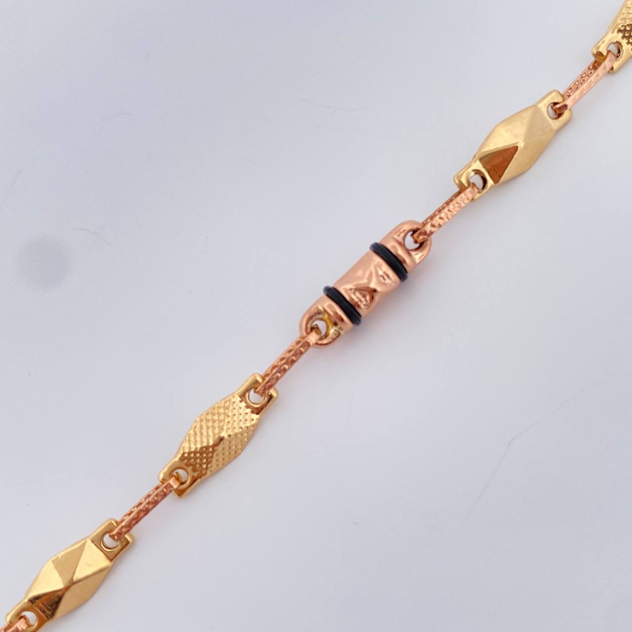 Pulso Rustica Barril X 5.25gr / 24cm / 4.8mm  Dos Oros Amarillo Rosa 18K %