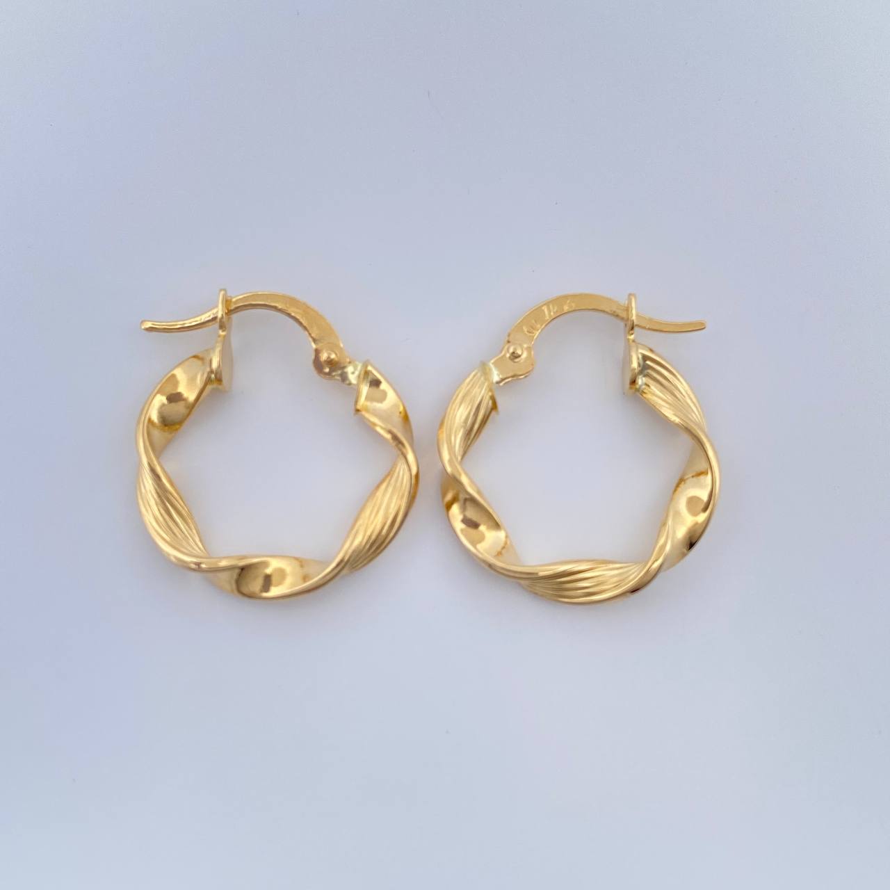 Candongas Jenn 1.2gr / 2cm / Oro Amarillo 18K %