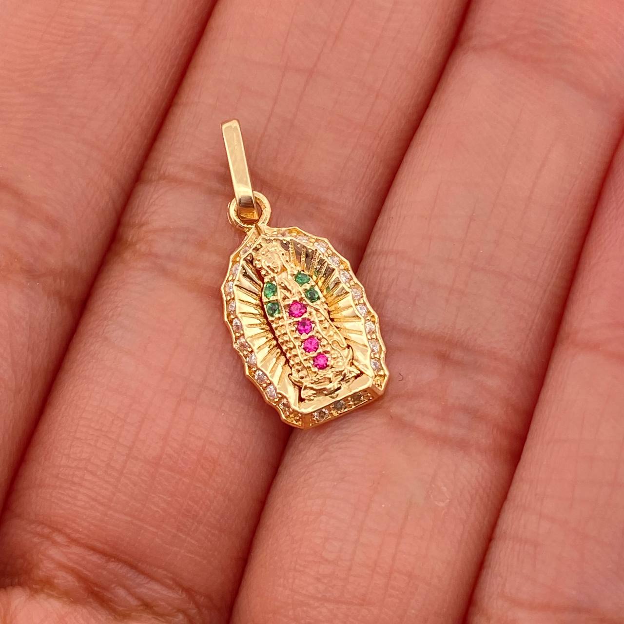 Dije Virgen Guadalupe  1.2gr / 2.1cm / Oro Amarillo 18K %