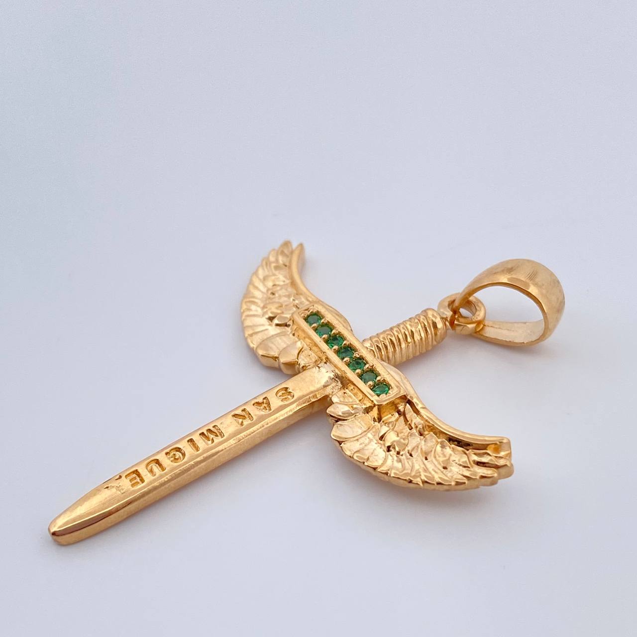 Dije Espada Alas San Miguel 4.75gr / 4.3cm / Oro Amarillo 18K %