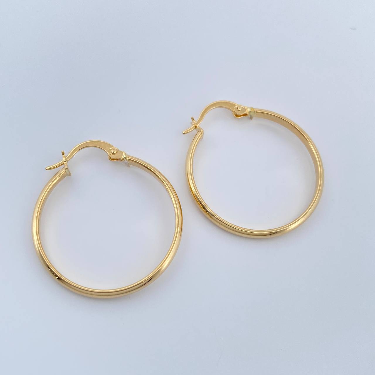 Candongas Nati 1.45gr / 2.8cm / Oro Amarillo 18K %