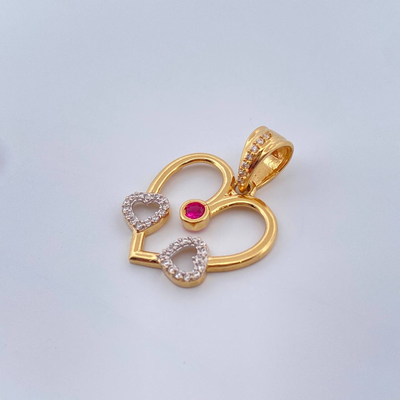 Dije Corazones 2.95gr / 2.8cm / Dos Oros Amarillo Blanco 18K %