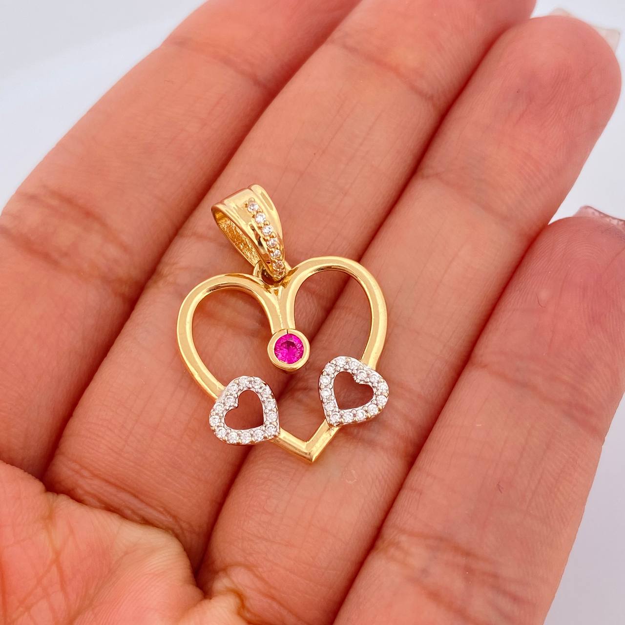 Dije Corazones 2.95gr / 2.8cm / Dos Oros Amarillo Blanco 18K %