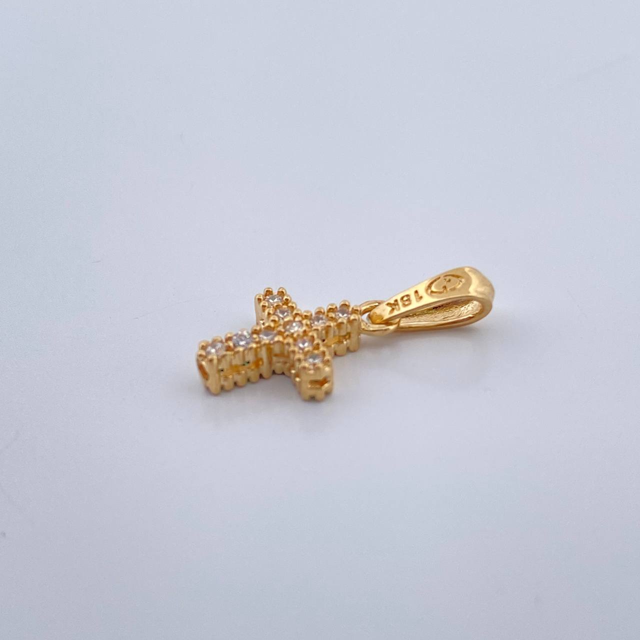 Dije Cruz Doble 0.95gr / 1.8cm / Oro Amarillo 18K %