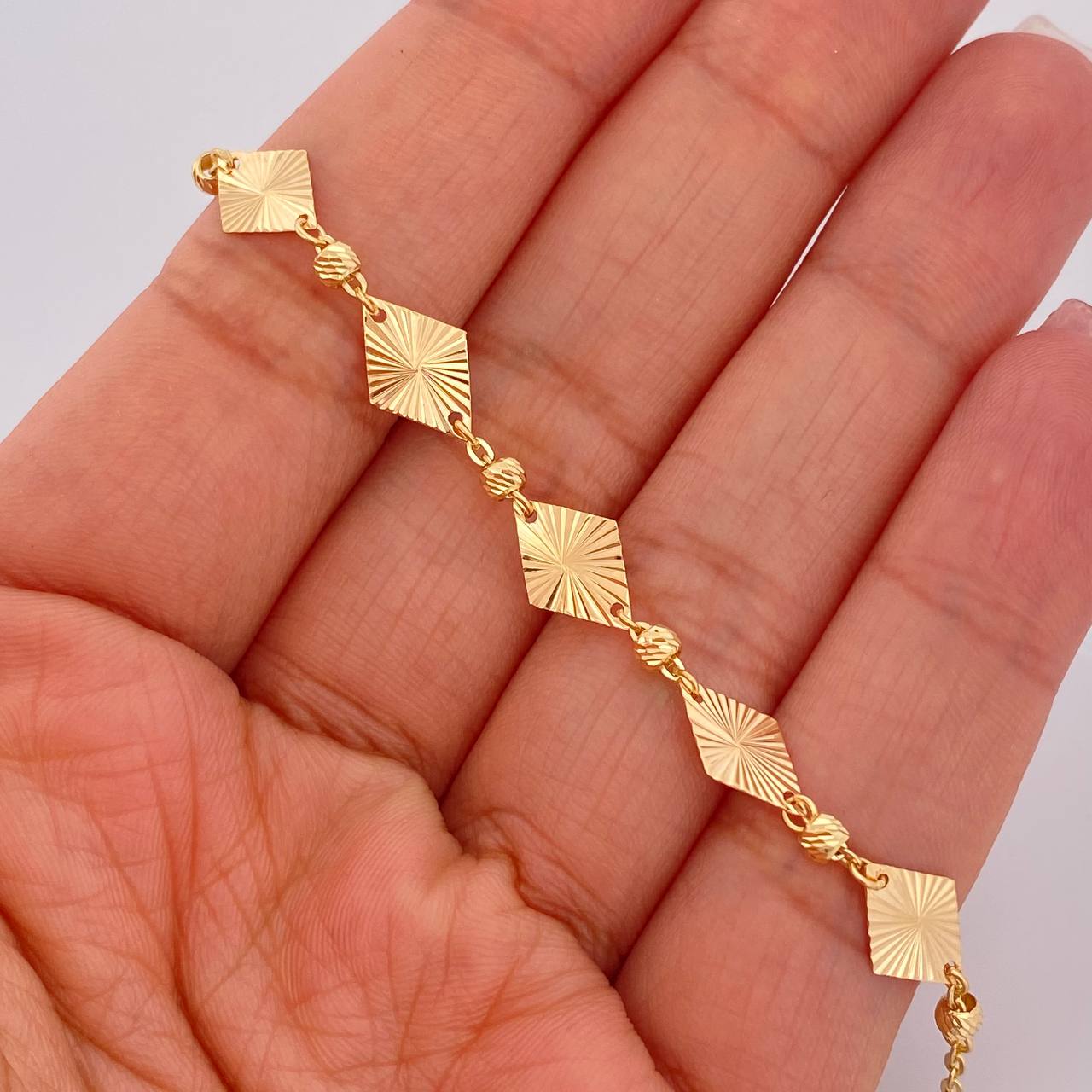 Pulso Aro Seguido Rombos 2gr / 19cm / 3mm Oro Amarillo 18K &