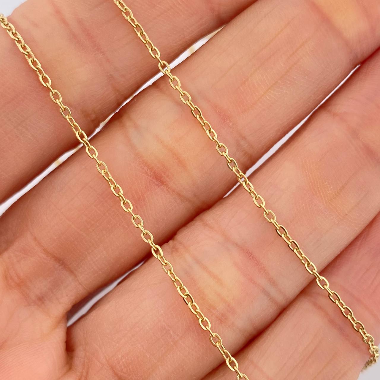 Cadena Escapulario Aro Seguido 4.05gr / 46.5cm / 1.5mm Oro Amarillo 18K &