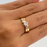 Anillo Solitario  4.1gr / T6 3/4 / Oro Amarillo 18K