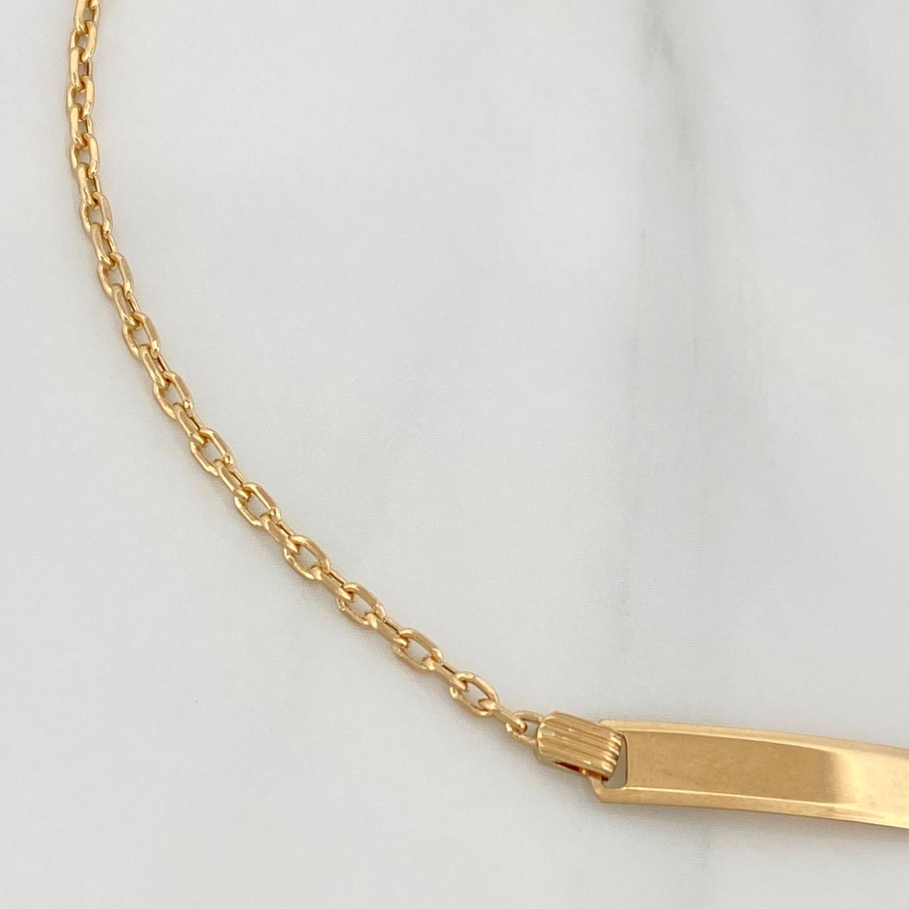 Pulso Placa Aro Aeguido 1.65gr / 18cm / 1mm Oro Amarillo +3 18K $
