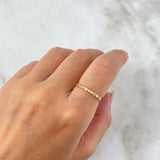 Anillo Treboles 0.8gr / T6 1/4 / Circones Blancos Oro Amarillo