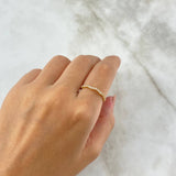 Anillo Churumbela Ondulada 1.15gr / T7 / Circones Blancos Oro Amarillo 18K