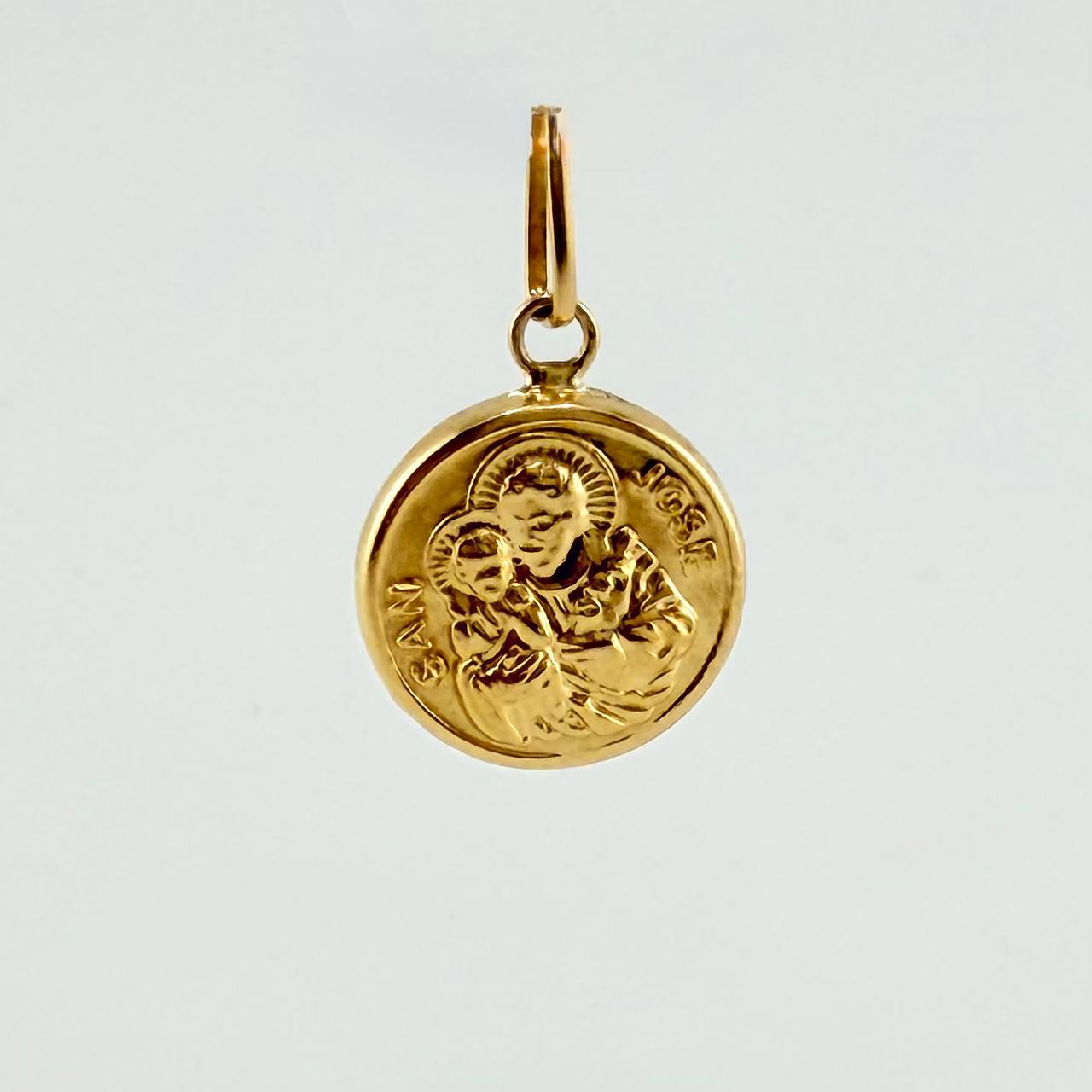 Dije San Jose 0.65gr / 1.7cm / Oro Amarillo 18K *