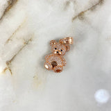 Dije Oso  4.55gr / 3.1cm / Circones Blancos Negros Oro Rosa