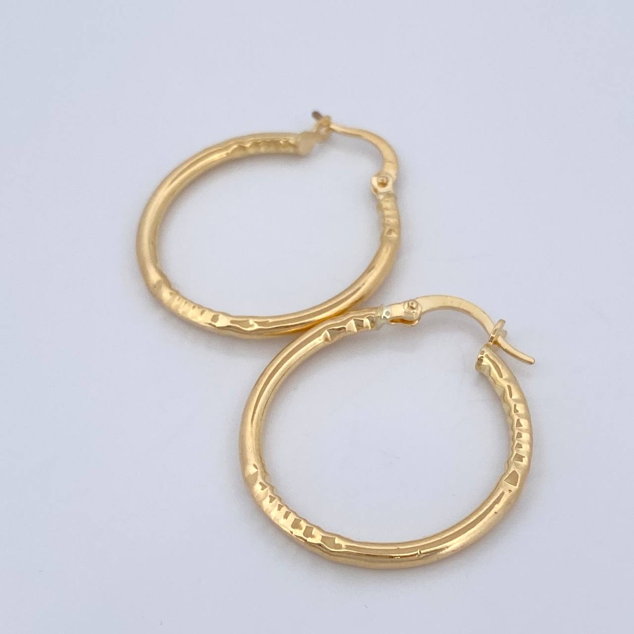 Candongas Megan 1.7gr / 2.8cm / Oro Amarillo 18K %