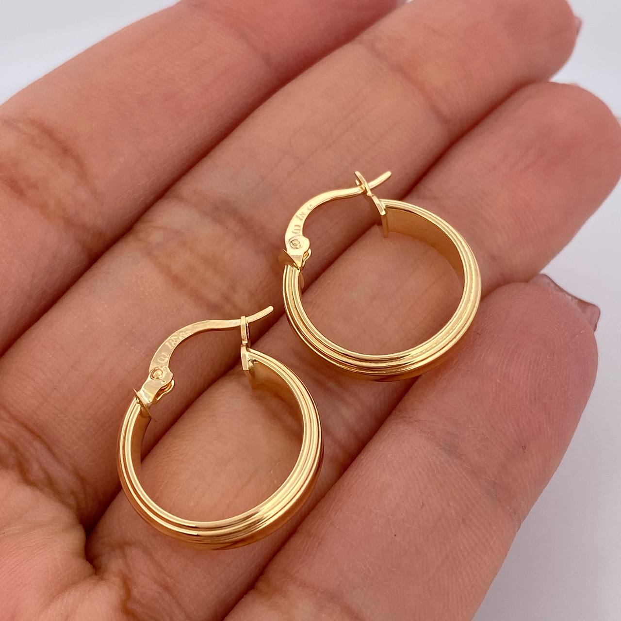 Candongas Winter 1.9gr / 2.1cm / Oro Amarillo 18K %