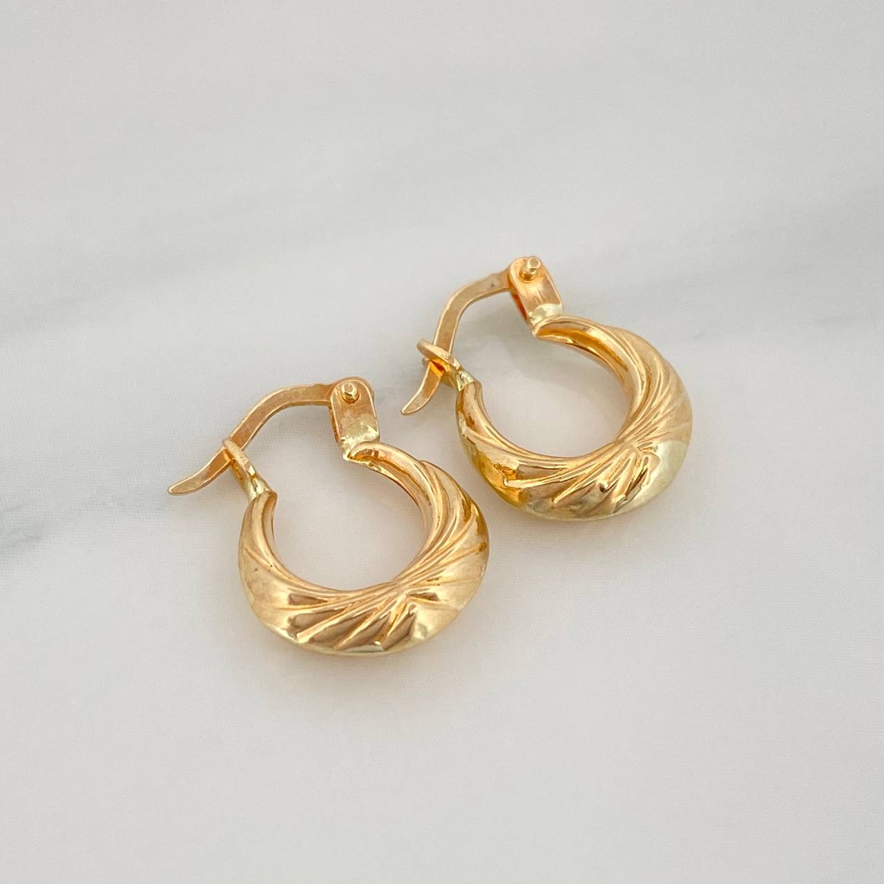 Candongas Tiana 1.2 g / 1.06 cm Oro Amarillo 18K