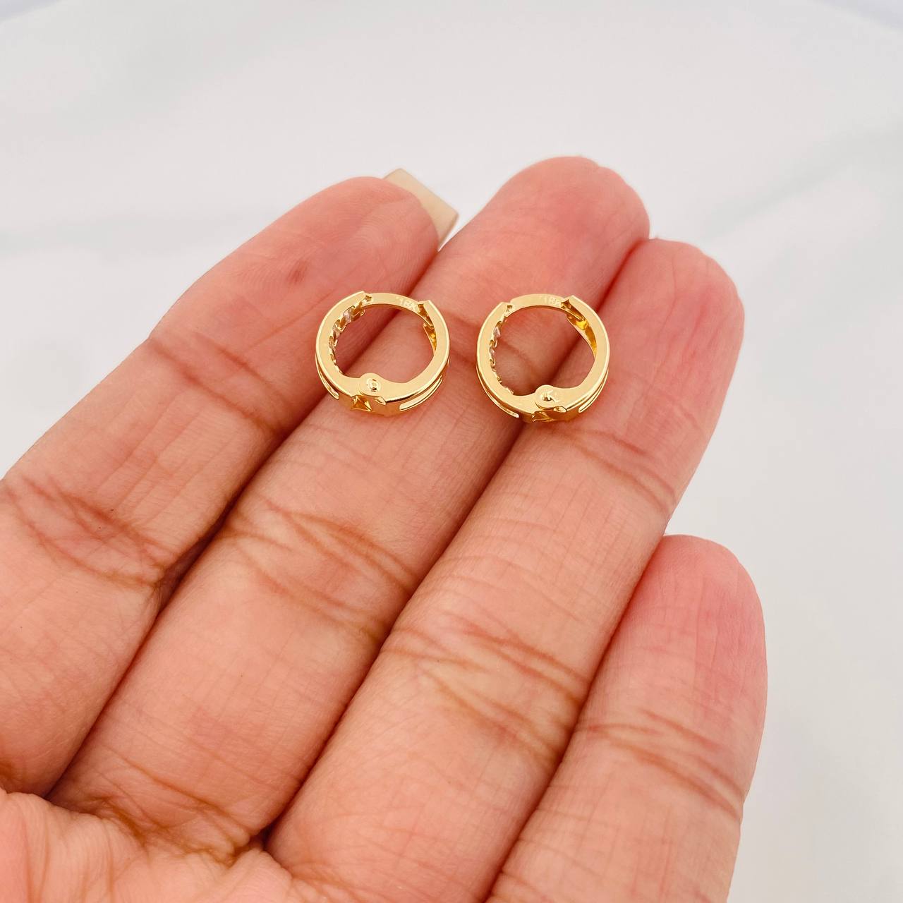 Candongas Carril 1.1 g / 1 cm Oro Amarillo 18K