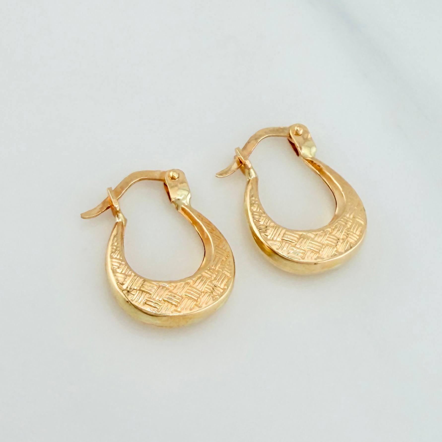 Candongas Bolso 1.2 g / 1.05 cm Oro Amarillo 18K