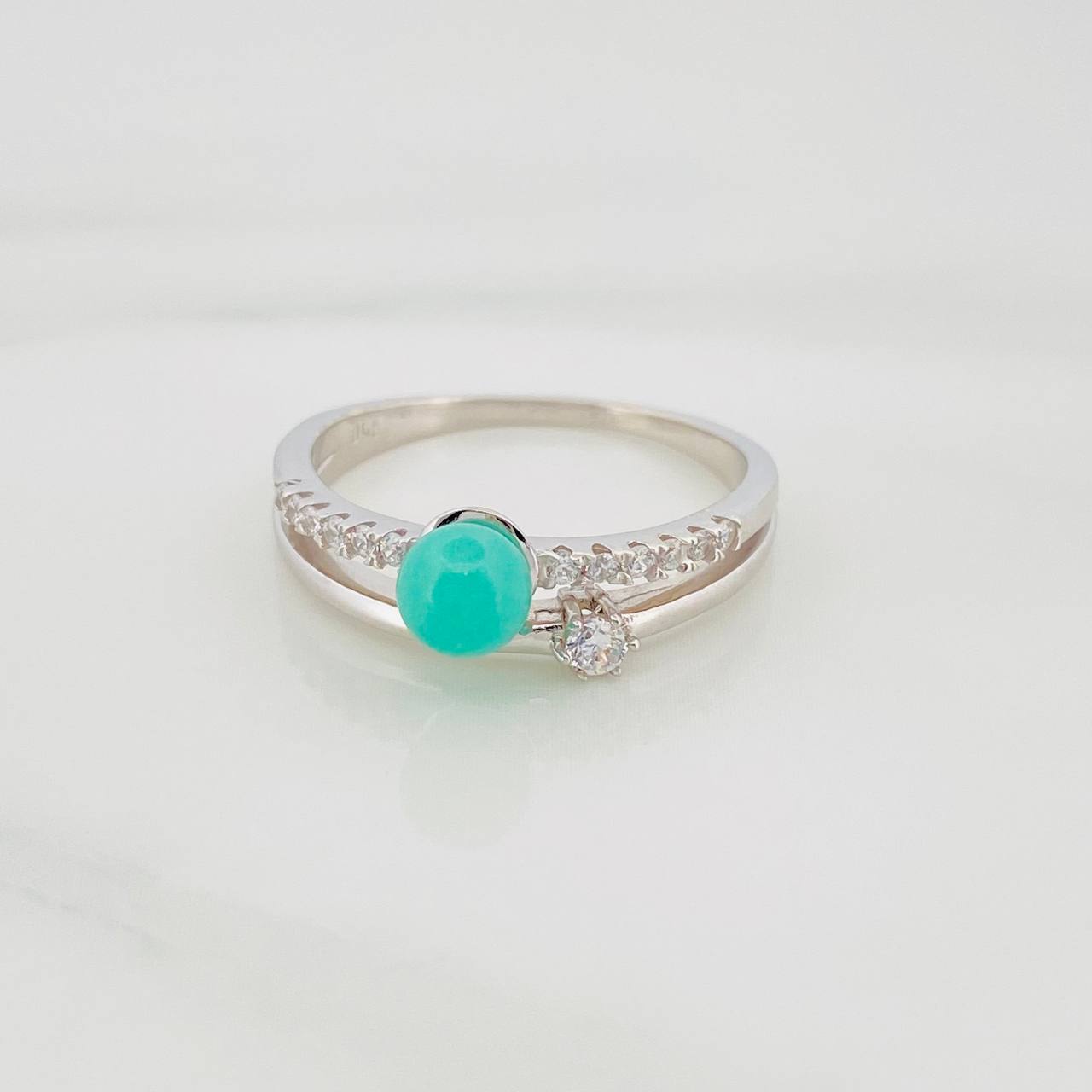 Anillo Solitario Churumbela Esmeralda 72 Pts 1.95 g / T6 Plata 925