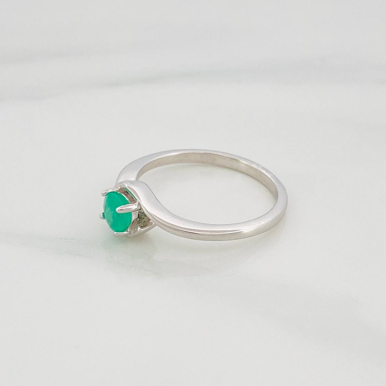 Anillo Olas Esmeralda 50Pts 2.1 g / T7 1/4 Plata 925