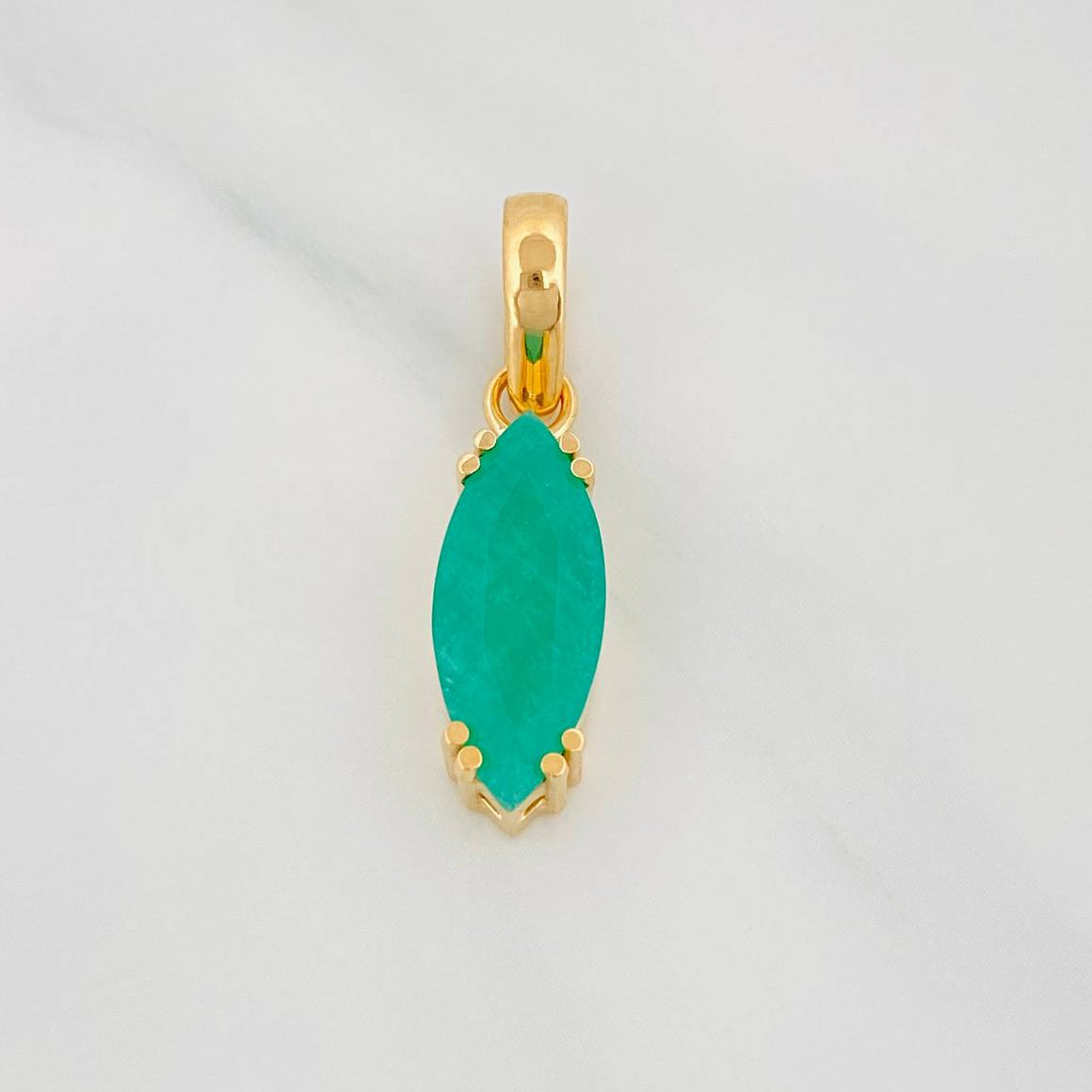 Dije Marquiz Esmeralda 2.83Qts 2.9 g / 2.8 cm Oro Amarillo 18K