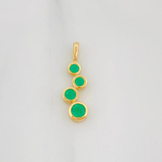 Dije Circulos Esmeraldas 36Pts 1 g / 2 cm Oro Amarillo 18K