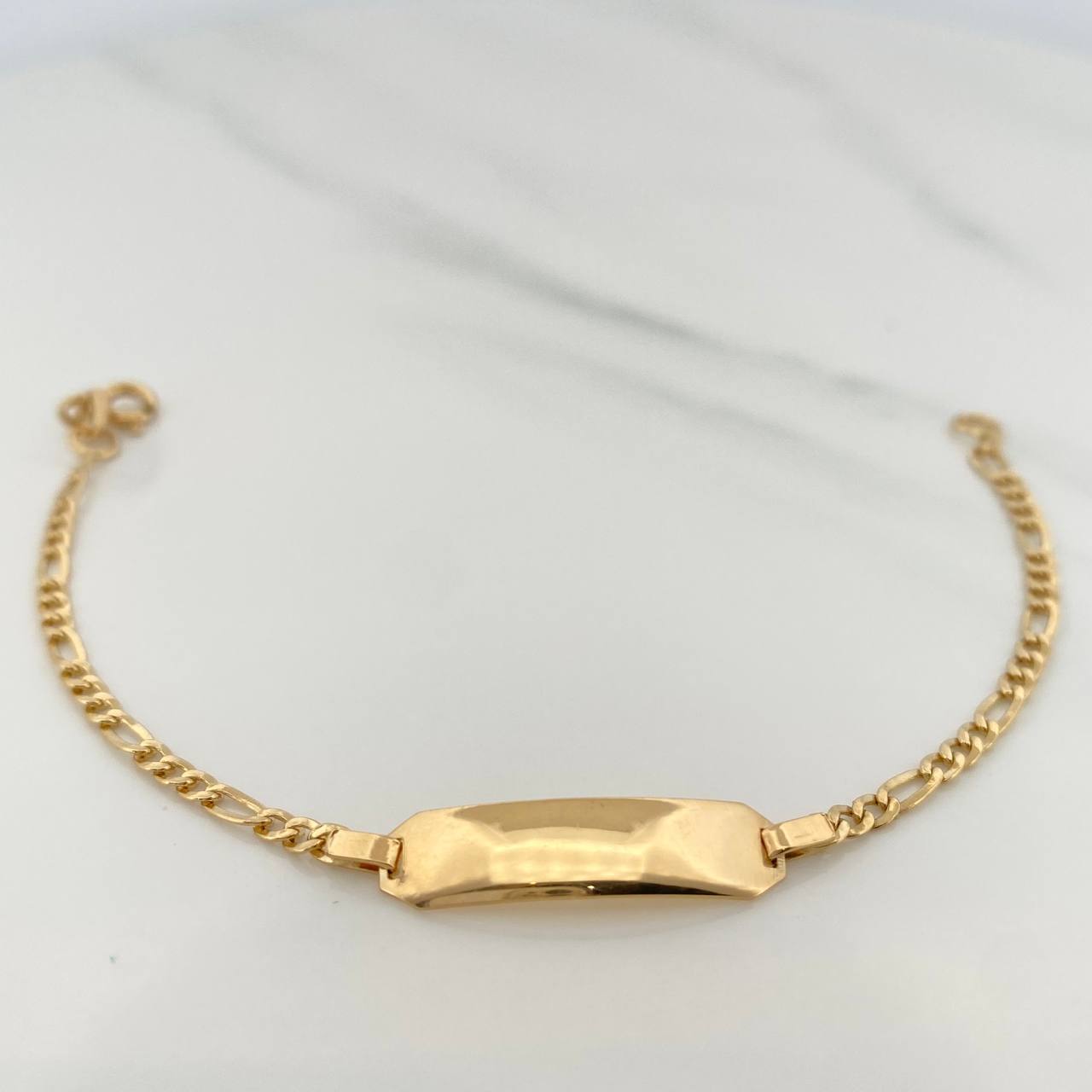 Pulso Placa Figaro 2.85gr / 15.5cm / 2.6mm Oro Amarillo +1 18K %