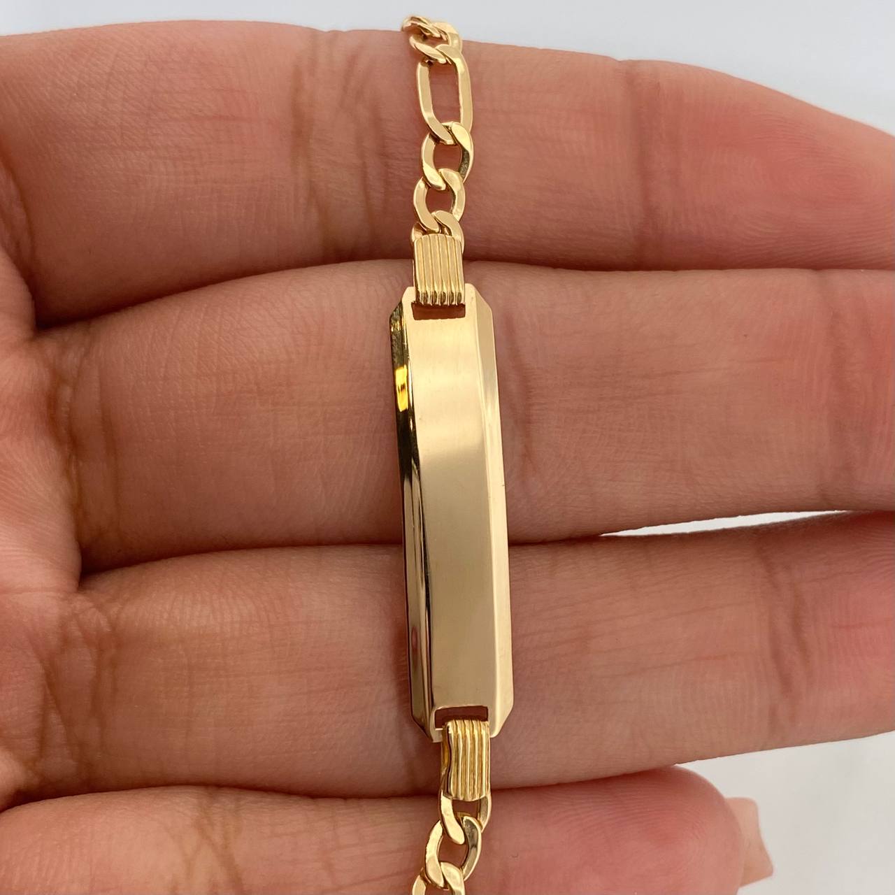 Pulso Placa Figaro 3.45gr / 18cm / 2.8mm Oro Amarillo +1 18K %