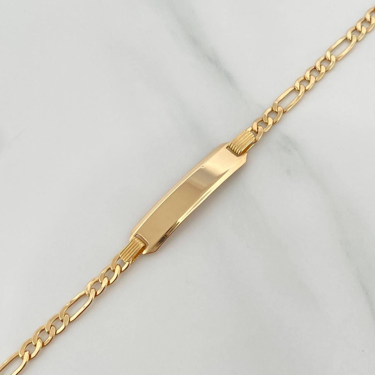 Pulso Placa Figaro 3.45gr / 18cm / 2.8mm Oro Amarillo +1 18K %