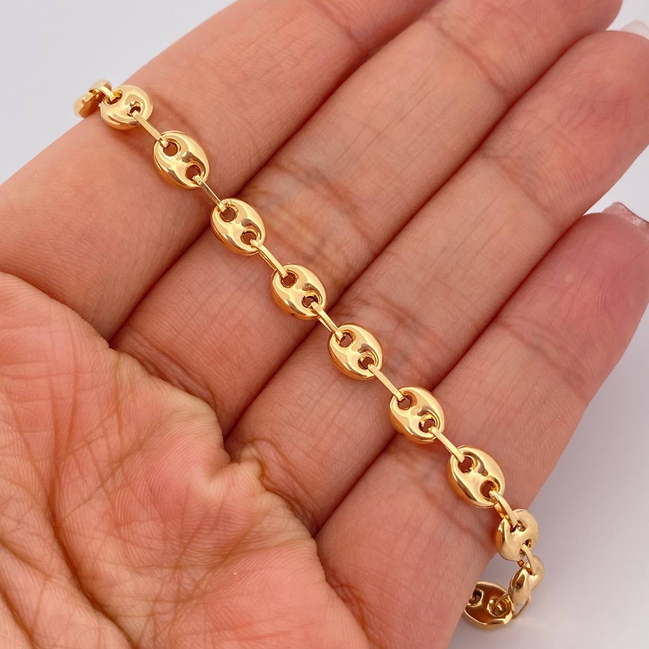 Pulso Gc 4.35gr / 20.2cm / 5.6mm Oro Amarillo 18K %