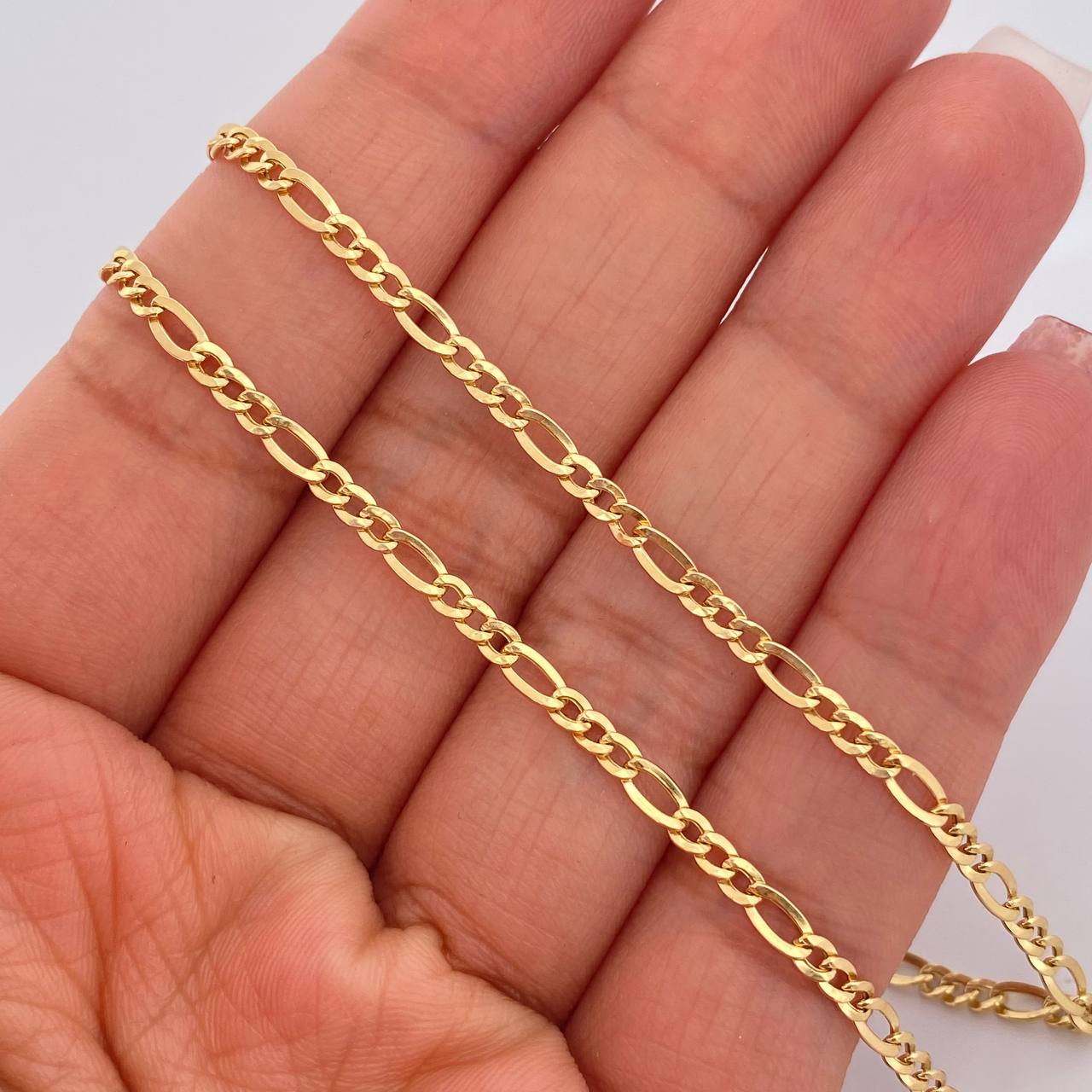 Cadena Figaro 2.9gr / 60cm / 2.67mm Oro Amarillo +1 18K &