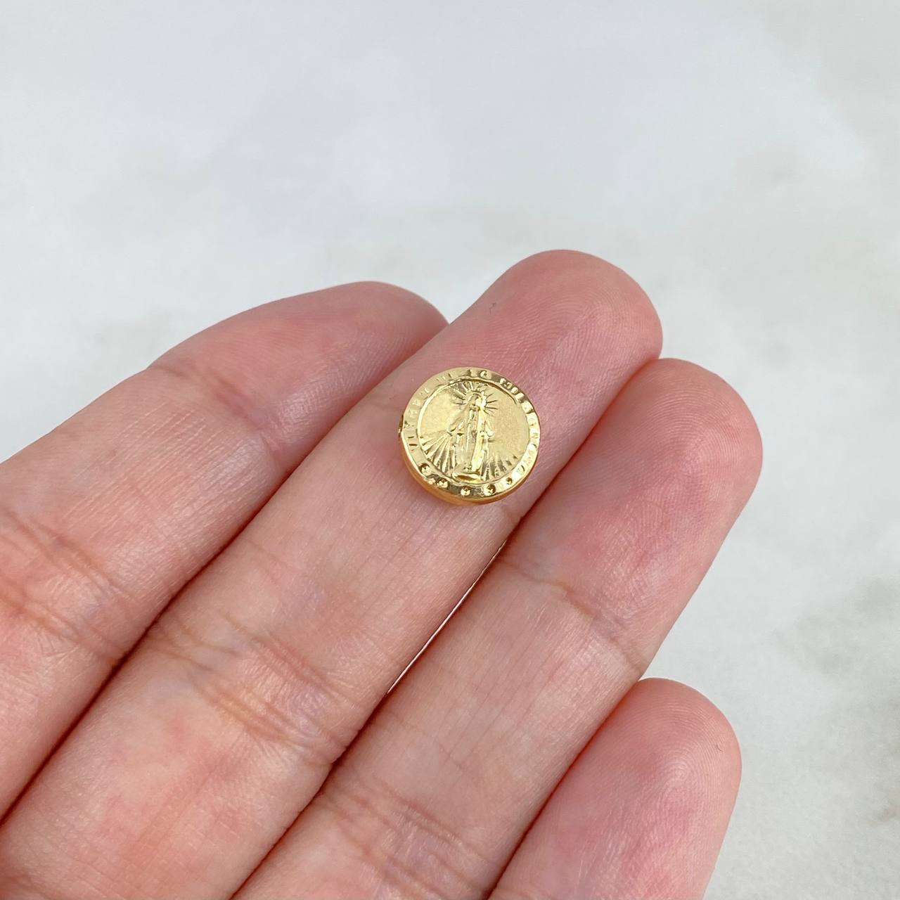 Herraje Virgen Milagrosa 0.4gr / 0.8cm / Tambor Oro Amarillo ©