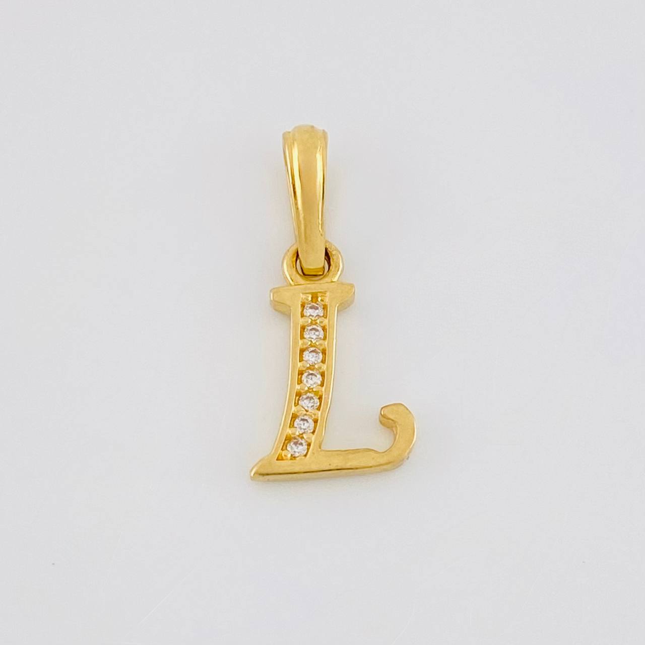 Dije Letra Cursiva L 0.85g / 1.9cm Oro Amarillo 18K
