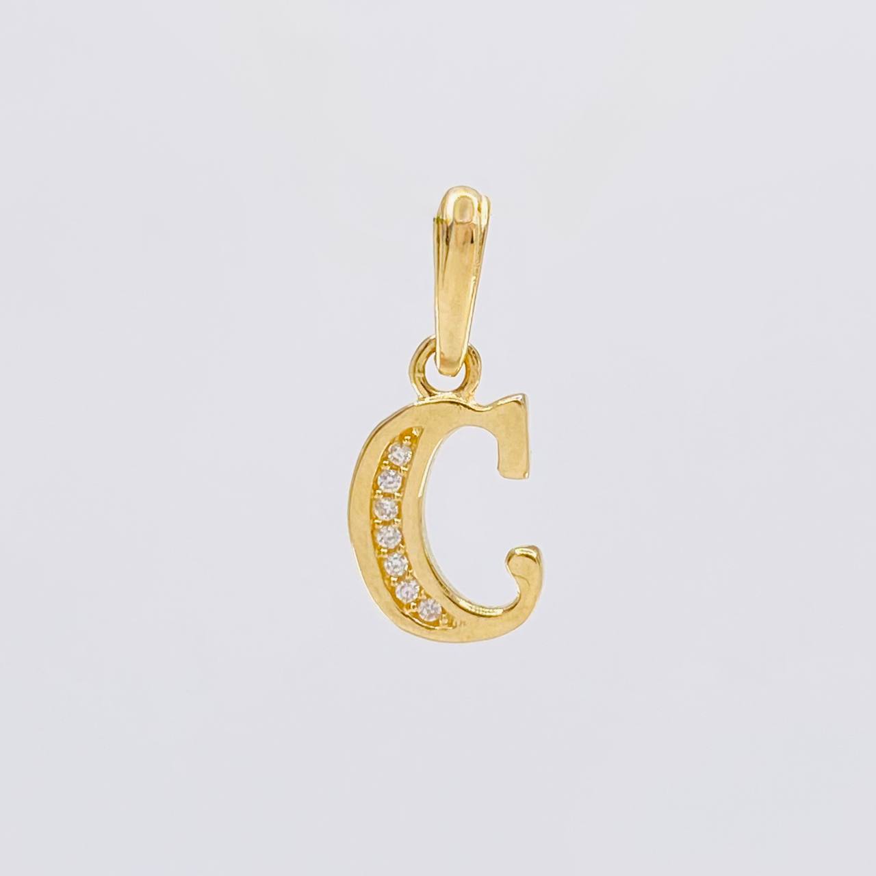 Dije Letra Cursiva C 1g / 1.8cm Oro Amarillo 18K
