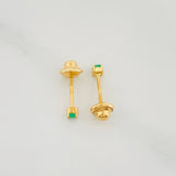 Topos Cuatro Garras Esmeraldas 09Pts 0.55 g / 2.2 mm Oro Amarillo 18K