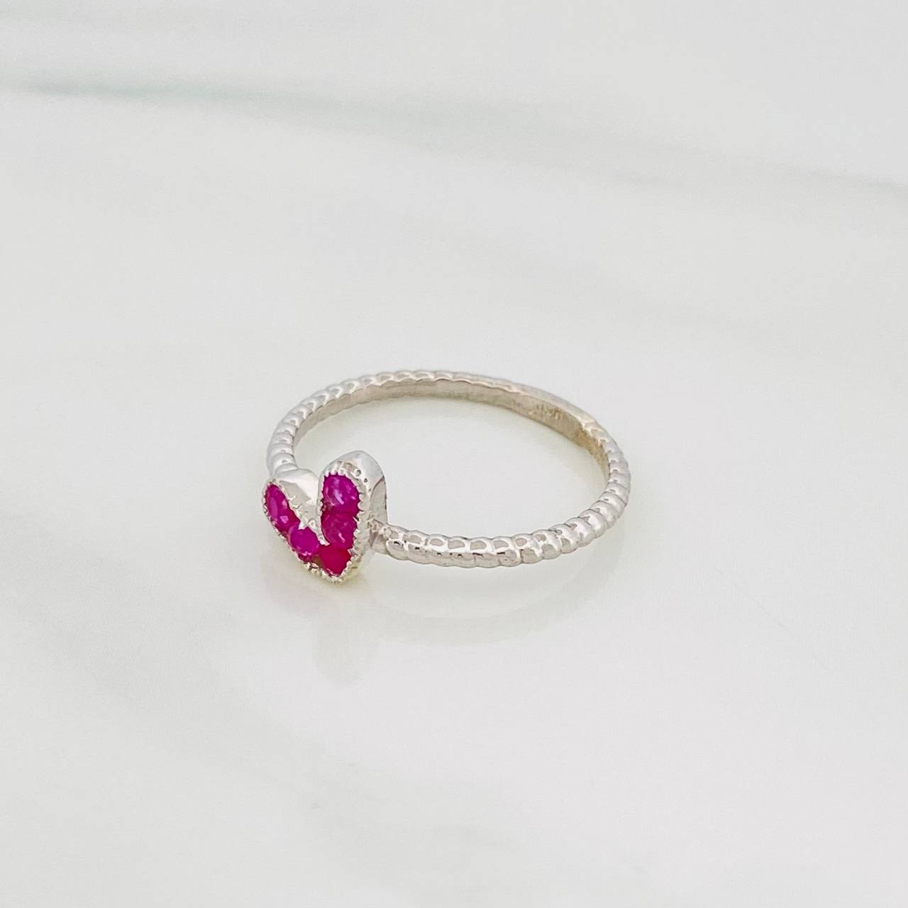 Anillo Corazon Rubies 20Pts 1.4 g / T6 1/2 Plata 925
