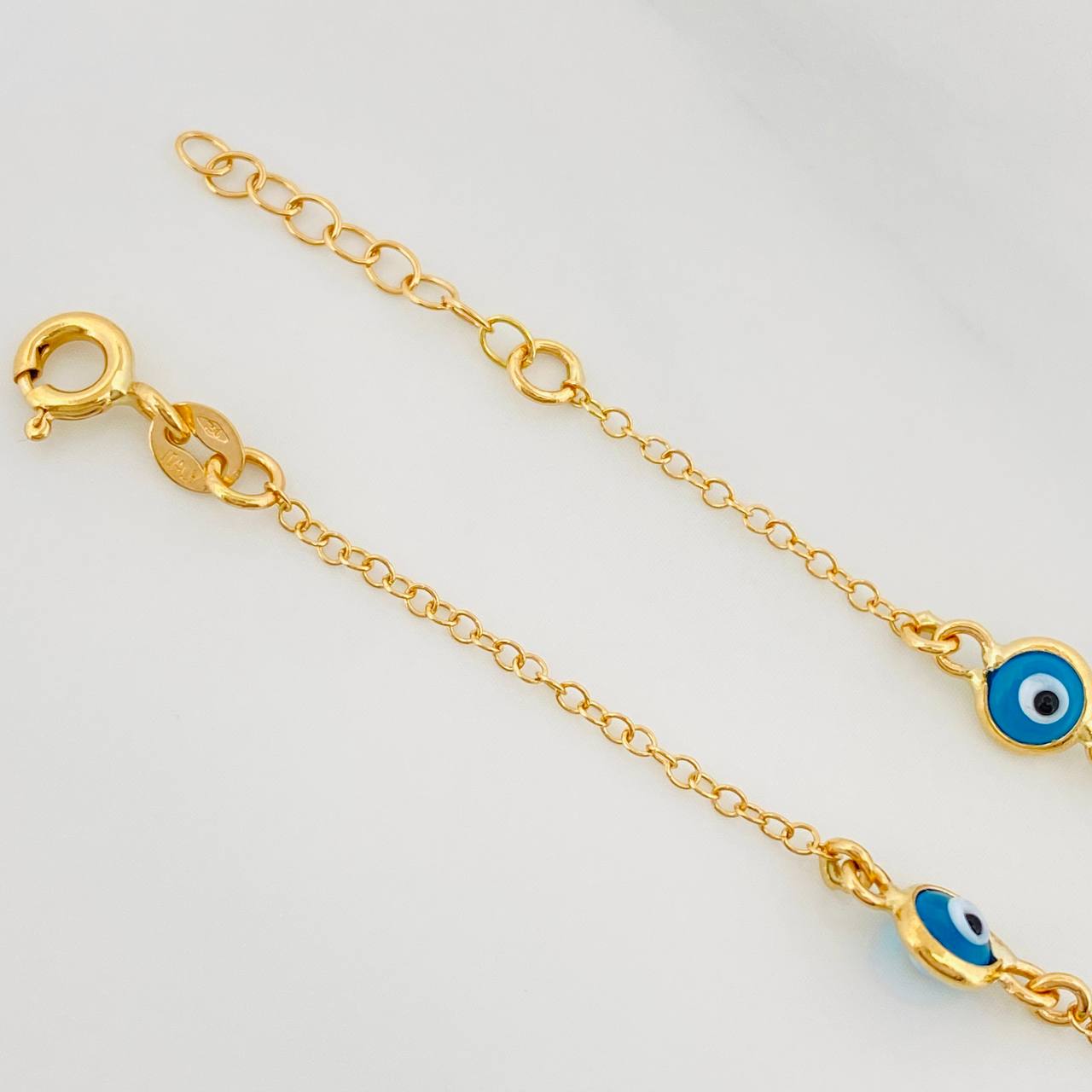 Pulso Aro Seguido Ojo Turco 1.5 g / 18 cm / 0.6 mm Oro Amarillo 18K