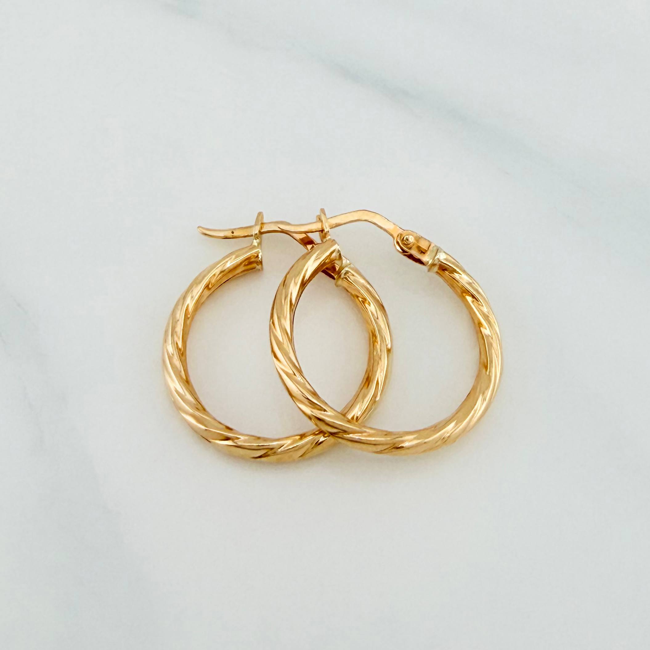 Candongas Celestine 1.55 g / 2.2 cm Oro Amarillo 18K