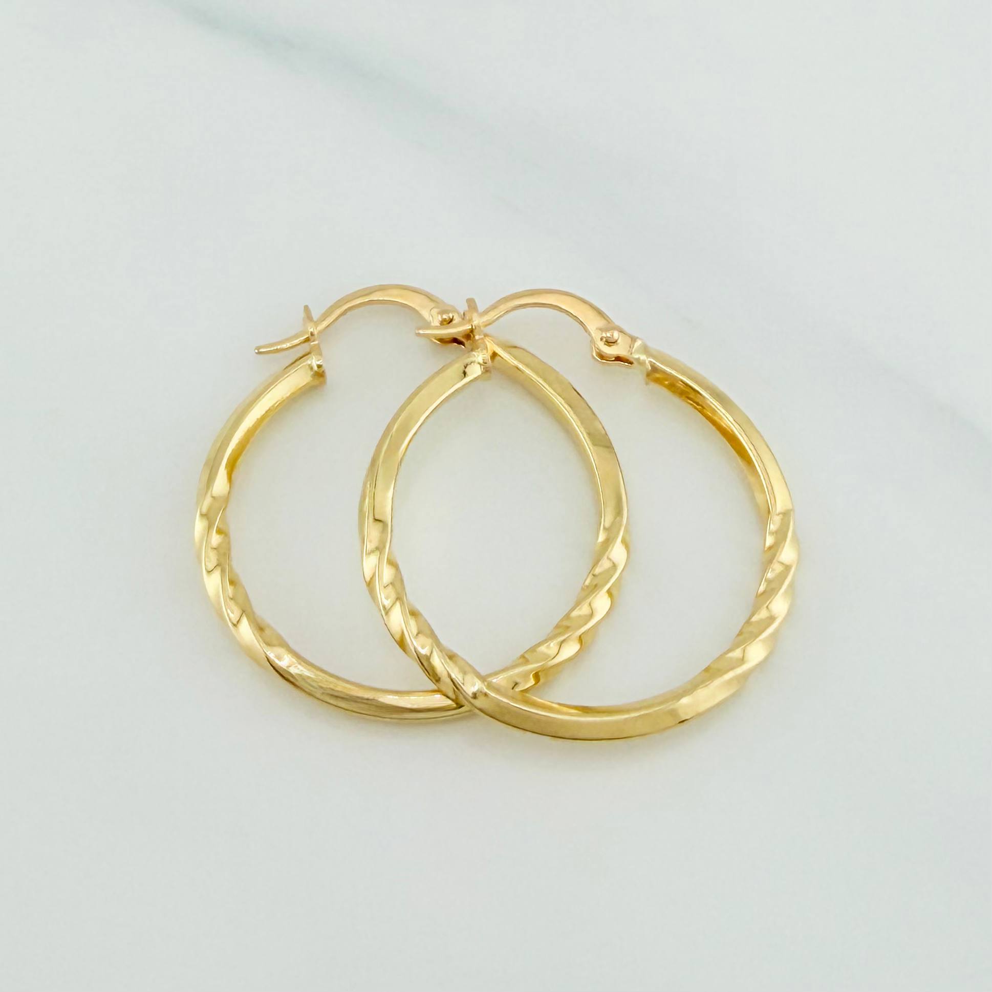 Candongas Yudi Lisa 1.7 g / 2.8 cm Oro Amarillo 18K