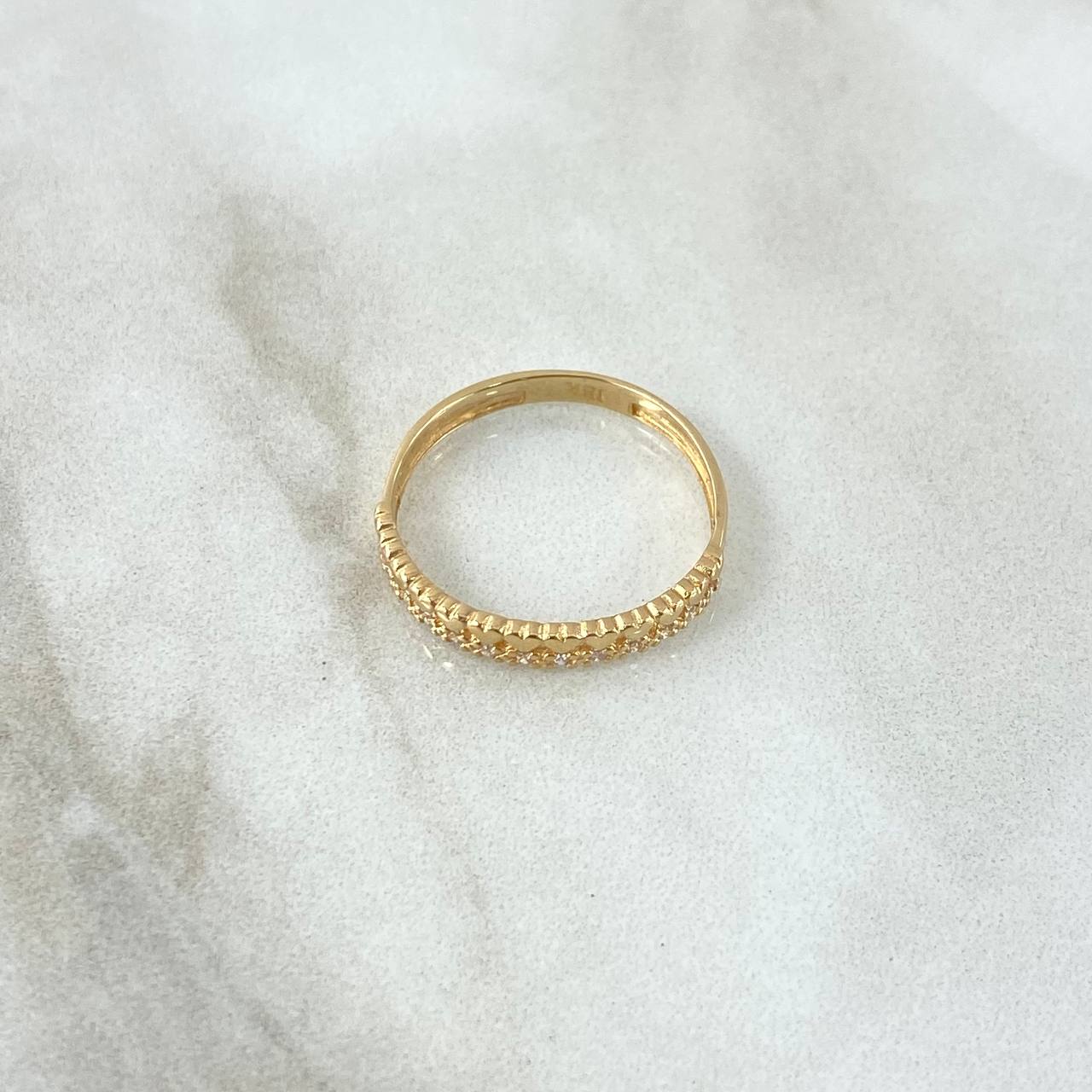 Anillo Media Churumbela Corazones 1.6gr / T6 3/4 / Circones Blancos Oro Amarillo 18K