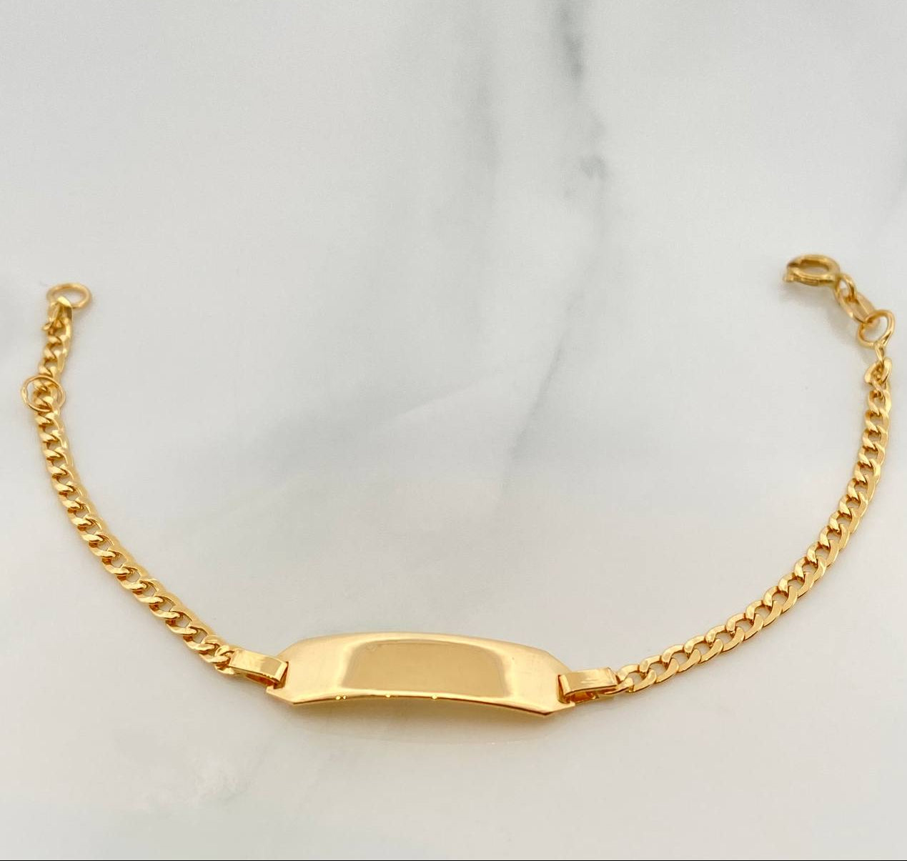 Pulso Placa Cubana 2.15gr / 15cm / 1mm Oro Amarillo +1 18K $