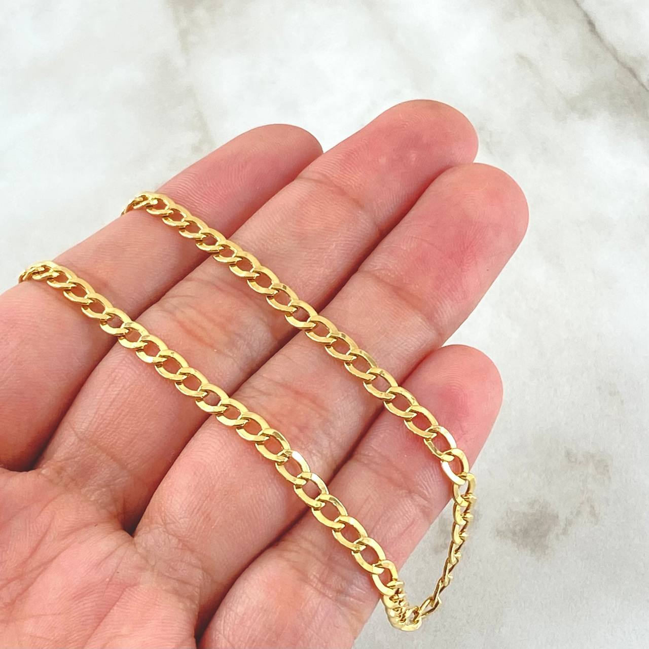Cadena Cubana 5.15gr / 60cm / Oro Amarillo +1 18K ©