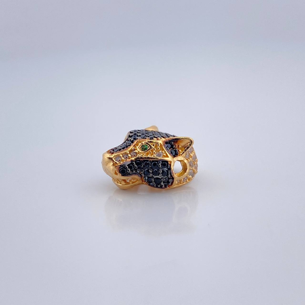 Herraje Pantera 3.1gr / 1.5cm / Dos Oro Amarillo Negro 18K %