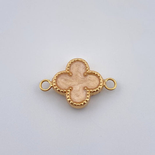 Herraje Trebol 0.9gr / 1.8cm / Oro Amarillo 18K %