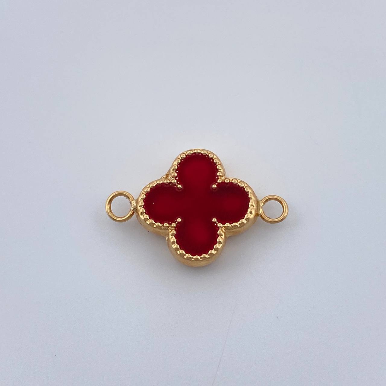 Herraje Trebol 0.75gr / 1.8cm / Oro Amarillo 18K %
